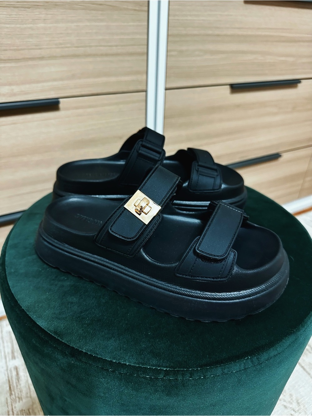 Steve Madden Big Mona platform sandal